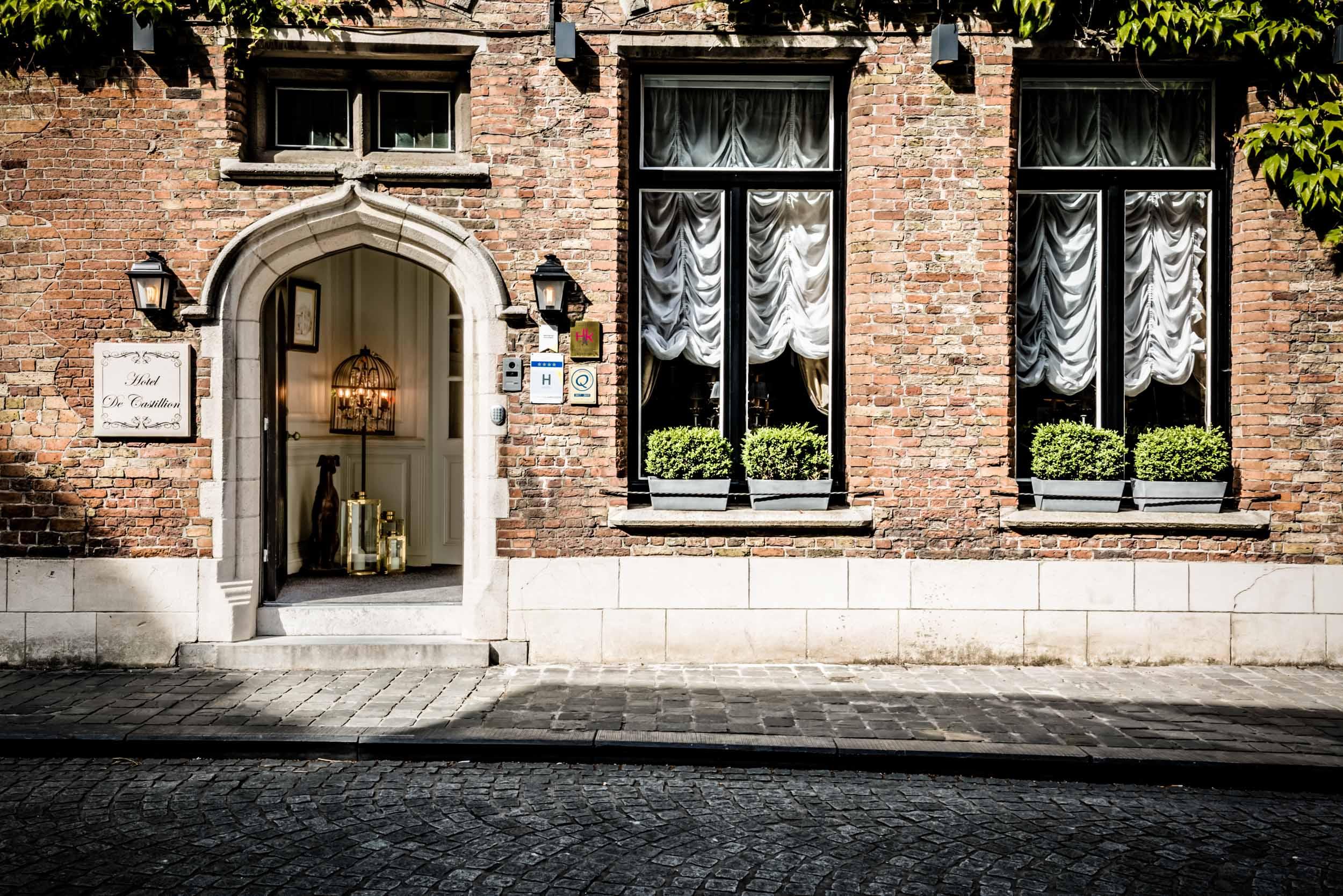 Boutique Hotel De Castillion - Small Elegant Family Hotel Bruges Exterior photo